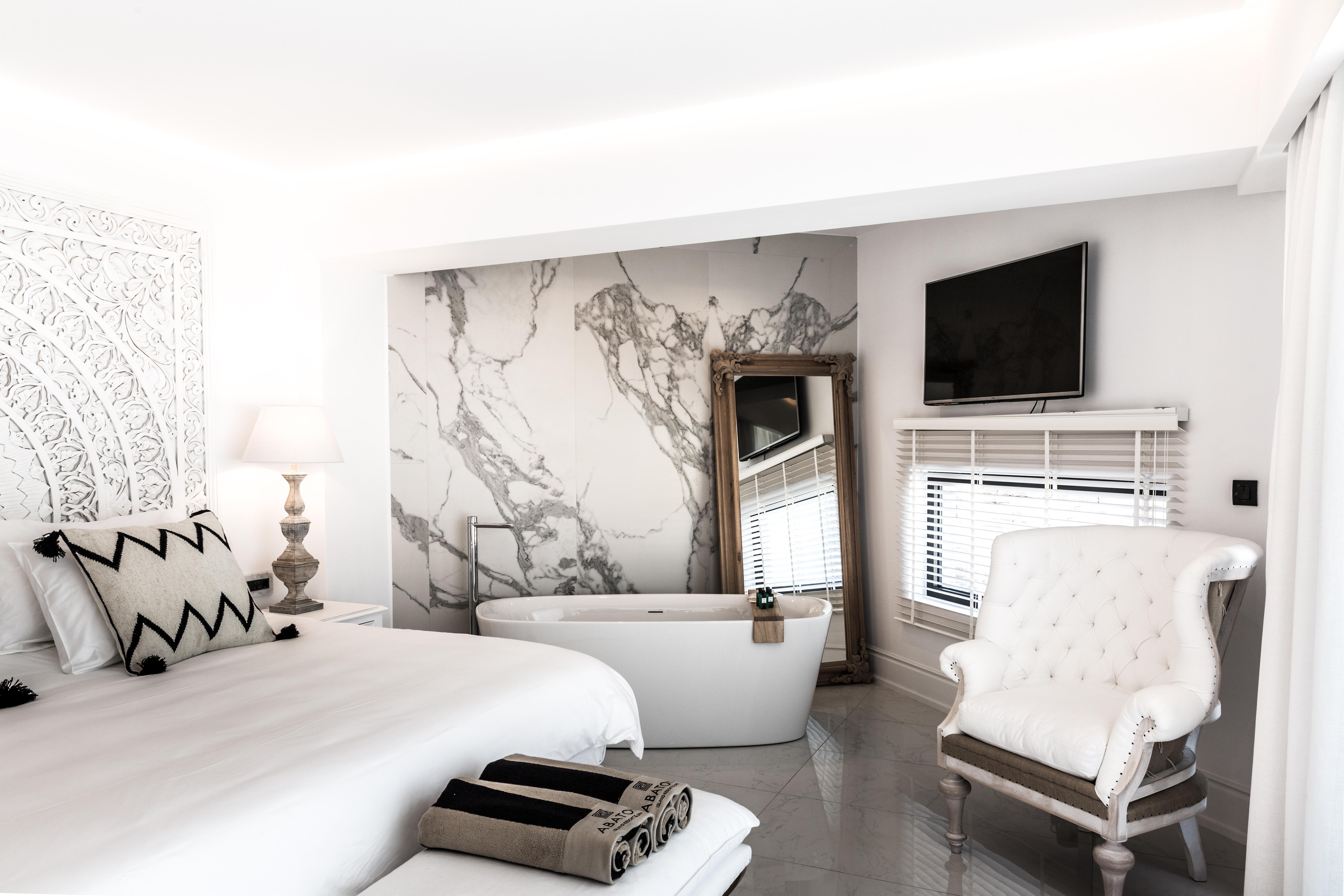 Abaton Island Resort & Spa Hersonissos  Esterno foto A room at the hotel